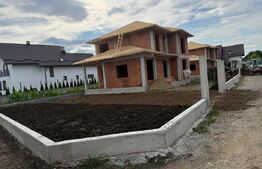 Casa individuala noua, 140mp utili, 430 mp teren,  Radauti