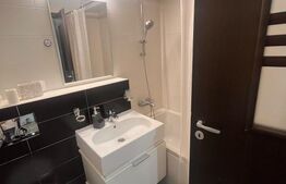 Apartament cu 2 camere, decomandat, zona Zamca