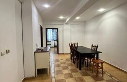 Apartament 3 camere, 80 mp, zona Radauti