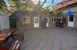 Casa de vanzar 300 mp, teren 36 Arii, zona Hantesti