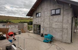 Casa de vanzare, 160 mp utili, teren 1820 mp, zona Bunesti