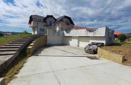 Casa de vanzare, 321 mp, teren 2650, zona Poiana Patrauti