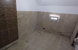Casa de vanzare, 321 mp, teren 2650, zona Poiana Patrauti