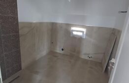 Casa de vanzare, 321 mp, teren 2650, zona Poiana Patrauti