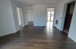 Casa de vanzare, 321 mp, teren 2650, zona Poiana Patrauti