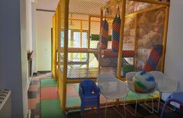 Spatiu comercial de inchiriat, 230 mp,  zona Gura Humorului