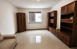 Apartament 3 camere de inchiriat, 73 mp, Radauti