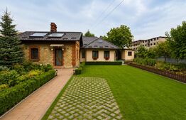 Casa de vanzare, 157 mp, teren 1427 mp, zona Burdujeni