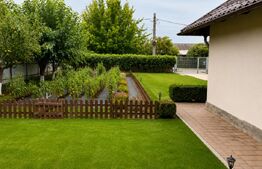 Casa de vanzare, 157 mp, teren 1427 mp, zona Burdujeni