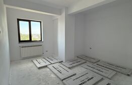 Apartament 3 camere, 81 mp, bloc nou, cartier Zamca