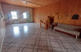 Vila de vanzare, 310 mp, teren 698 mp, zona Burdujeni