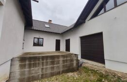 Casa semifinisata 260 mp, 800 mp teren, zona Marginea
