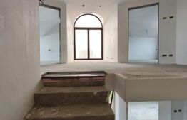 Casa semifinisata 260 mp, 800 mp teren, zona Marginea