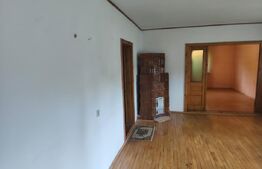 Casa P+1, 242.59 mp si teren de 1.756 mp, zona Campulung Moldovenesc