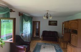 Casa P+1, 242.59 mp si teren de 1.756 mp, zona Campulung Moldovenesc
