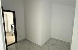 Apartament cu 3 camere, 90 mp, zona Zamca