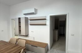 Apartament cu 3 camere, 90 mp, zona Zamca