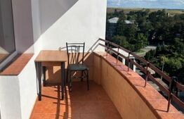 Apartament 3 camere, 81 mp, decomandat, zona SPITAL
