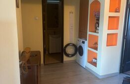 Apartament 3 camere, 81 mp, decomandat, zona SPITAL