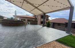 Pensiune cu 2 sali de evenimente, 820 mp, teren 6573 mp, zona Dragomirna