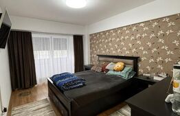 Apartament 2 camere, 68 mp, parcare, zona Ramiro 