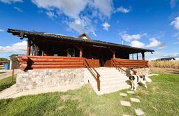 Casa din busteni, 4ari teren,  Plopeni, Suceava