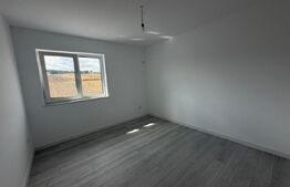 Duplex, 110 mp utili, 250 mp teren, posibilitate rate, Ipotesti