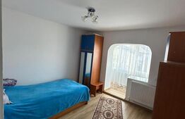 Apartament 3 camere, 70 mp, decomandat, Obcini