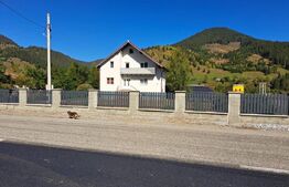 Casa de vanzare, 390 mp, zona Botos