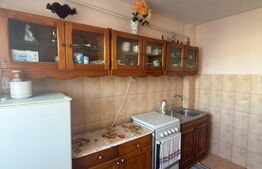 Apartament cu 3 camere, 66 mp, zona Zamca