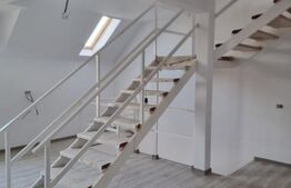 Casa tip duplex, 320 mp, zona Est