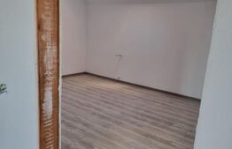 Casa tip duplex, 320 mp, zona Est
