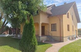 Casa de inchiriat, 150 mp, zona Vest