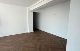 Apartament etaj intermediar, bloc nou , boxa inclusa ,  Radauti