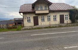 Fost han cu două clădiri și curte, de vânzare în Dealu Floreni