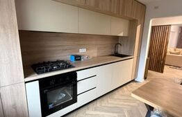 Apartament 3 camere, 77 mp, lift, zona Burdujeni