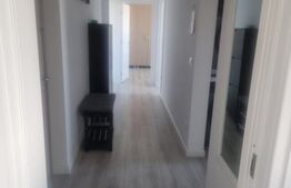 Apartament 3 camere, 60 mp, zona Centrală