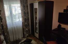 Apartament 4 camere, decomandat, 79mp, Zona Cuza Voda 1