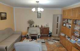 Apartament 4 camere, decomandat, 79mp, Zona Cuza Voda 1