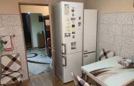 Apartament 4 camere, decomandat, 79mp, Zona Cuza Voda 1