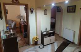 Apartament 4 camere, decomandat, 79mp, Zona Cuza Voda 1