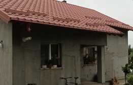 Casa individuala, 73 mp, 2400 mp teren, Salageni, Comuna Dumbraveni