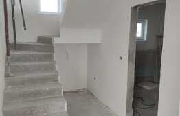 Casă individuală 165 mp utili, 500 mp teren, garaj, în Sfantul Ilie