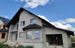 Casă individuală 165 mp utili, 500 mp teren, garaj, în Sfantul Ilie