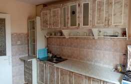 Apartament 2 camere, semidecomandat, 45 mp, zona Catedrala