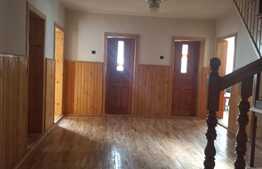 Casa individuala 860 mp utili, 775 mp teren, zona Zamca