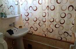Apartament 2 camere, 50 mp, semidecomandat, zona Centrala