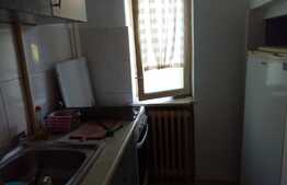 Apartament 2 camere, 32 mp, decomandat, zona Colegiul Economic