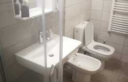 Apartament 5 camere, decomandat, 155 mp, zona Zamca