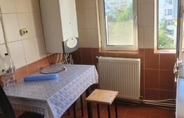 Apartament 2 camere semidecomandat, zona Albina